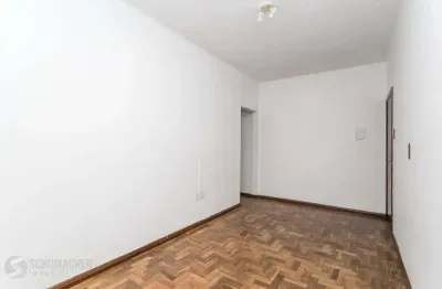 Apartamento 02 dormitórios térreo no bairro rio branco