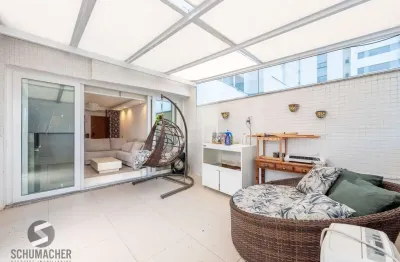 Apartamento garden mobiliado, com 180 m² privativos, no bairro chácara das pedras