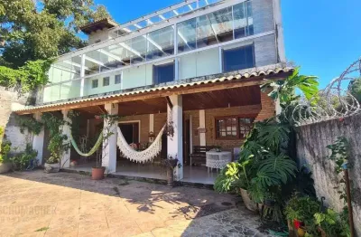 Casa com 4 quartos à venda na Rua Santa Cruz, 86, Santa Tereza, Porto Alegre