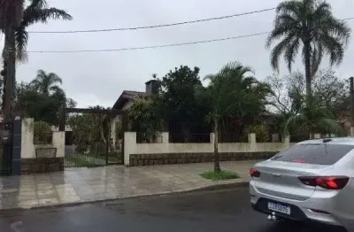 Casa para venda - 320m², 3 dormitórios, sendo 1 suites, 10 vagas - belém novo