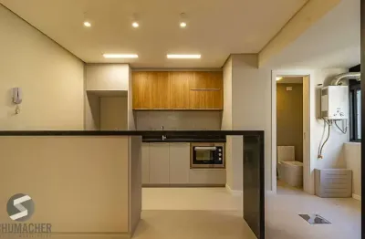 Apartamento a venda no bairro auxliadora dois dormitórios, totalmente reformado.