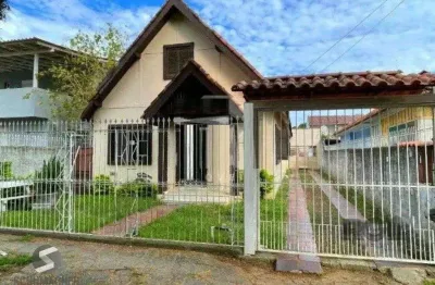 Casa com 5 quartos à venda na Rua Padre Anchieta, 357, Nossa Senhora das Graças, Canoas