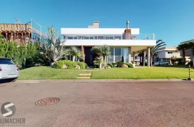 Casa em condomínio fechado com 4 quartos à venda na Avenida Paraguassu, 75, Centro, Xangri-Lá