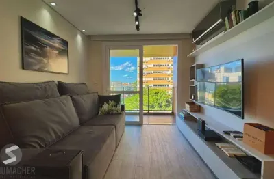 Apartamento mobiliado de 2 dormitórios no bairro petrópolis