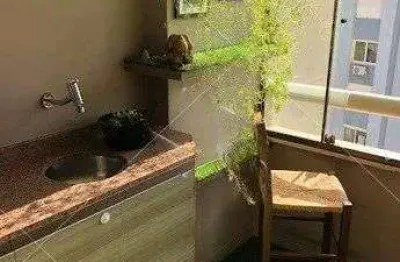 Apartamento à venda 2 quartos, 2 sacadas, churrasqueira 1 vaga na cidade baixa.