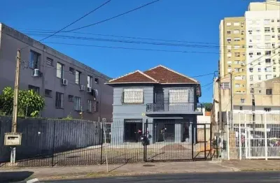 Casa comercial à venda na Avenida Professor Oscar Pereira, 1443, Azenha, Porto Alegre