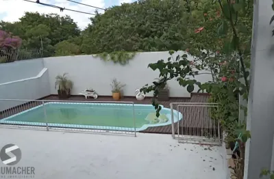 Casa com 2 quartos à venda na Rua Octávio de Souza, 326, Teresópolis, Porto Alegre