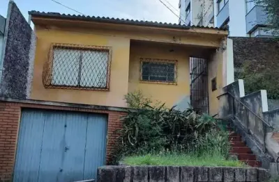 Casa com 3 quartos à venda na Rua Mariz e Barros, 340, Petrópolis, Porto Alegre