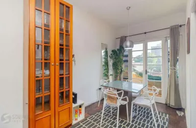 Vende-se apartamento com 3 quartos, 87m² e sacada - petrópolis