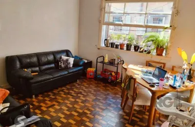 Apartamento com 2 quartos à venda na Rua Leão XIII, 109, Cidade Baixa, Porto Alegre