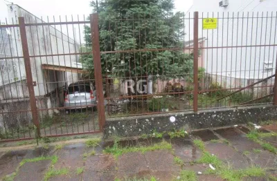 Terreno à venda na Rua Eurico Lara, 626, Medianeira, Porto Alegre