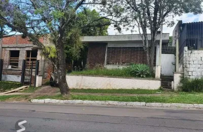 Casa com 2 quartos à venda na Rua Carlos Huber, 811, Três Figueiras, Porto Alegre