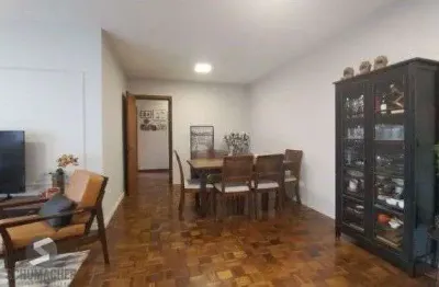 Apartamento com 3 quartos à venda na Rua Faria Santos, 209, Petrópolis, Porto Alegre