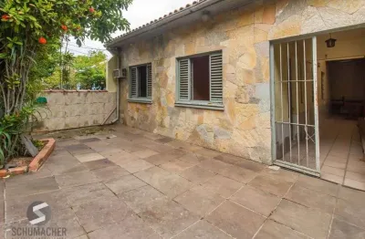 Casa com 3 dormitórios, 1 vaga e 74m² no bairro cristo redentor