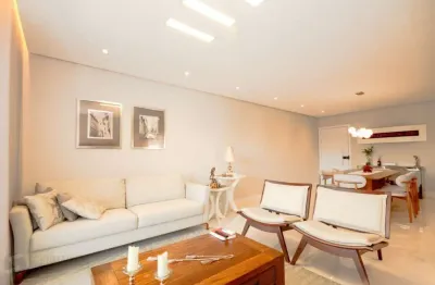 Apartamento com 3 quartos, 1 suíte e 2 vagas de garagem em canoas