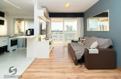 Apartamento com 2 quartos à venda na Beco Andaraí, 750, Passo da Areia, Porto Alegre