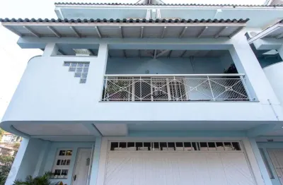Oportunidade - casa confortável de 3 dormitórios na zona sul de porto alegre.