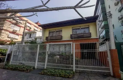 Casa com 3 quartos à venda na Rua Passo da Pátria, 451, Bela Vista, Porto Alegre