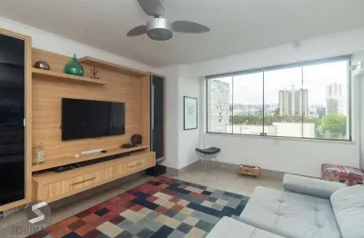 Apartamento mobiliado com 76m², 2 dormitórios e sol da manhã no bairro floresta