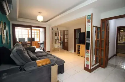 Apartamento com 2 dormitórios e jardim perto do jardim botânico