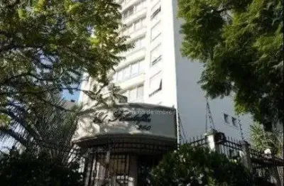 Apartamento de 3 quartos, suíte e 2 vagas de garagem no bairro higienópolis poa