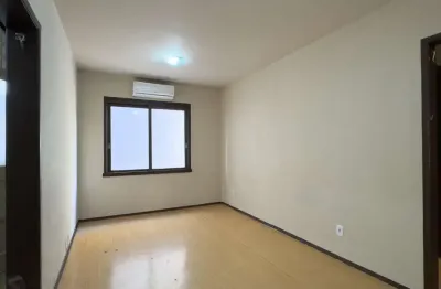 Apartamento 1 dormitório em ótima localização no centro histórico