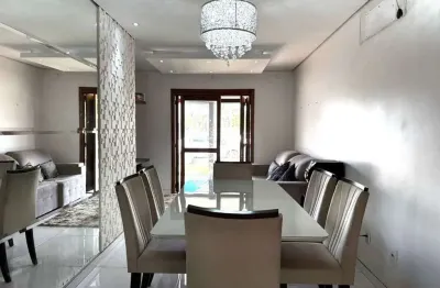 Casa com 2 quartos à venda na Avenida Ramiro Barcelos, 2423, São José, Canoas