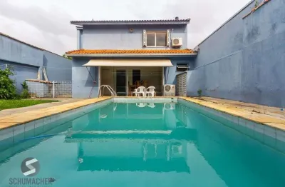 Casa de 4 dormitórios à venda no bairro ipanema - porto alegre