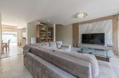 Casa com 3 quartos à venda na Rua Professor Isidoro La Porta, 169, Jardim Itu Sabará, Porto Alegre