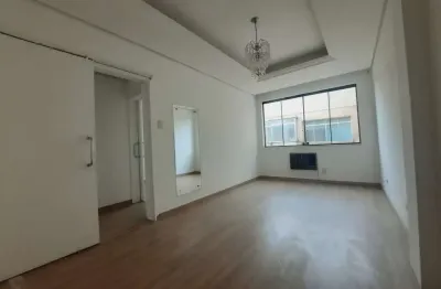 Apartamento 02 dormitorios no centro historico -porto alegre/rs