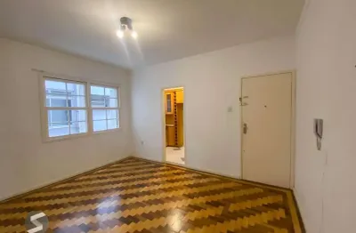 Apartamento 2 dormitórios na duque de caxias, centro histórico