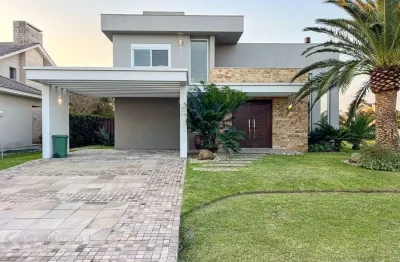 Casa em condomínio fechado com 4 quartos à venda na Homero Ribeira, 1070, Centro, Xangri-Lá
