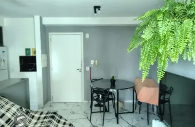 Apartamento com 2 quartos à venda na Rua Airton Ferreira da Silva, 316, Humaitá, Porto Alegre