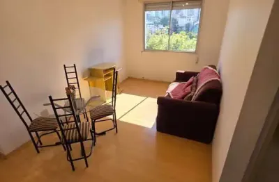 Excelente apartamento de 1 dormitório mobiliado , 1 vaga coberta, portaria , elevador, vista, salão de festas, no bairro petrópolis porto alegre, rs