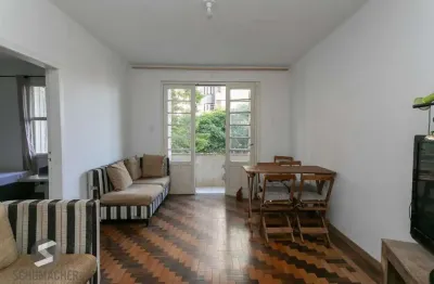 Vende-se apartamento com 3 quartos(1 suíte), 95m², sacada e 1 vaga - bela vista