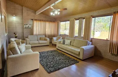 Casa com 3 quartos à venda na Avenida Orleaes, 795, Guarujá, Porto Alegre