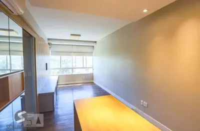 Apartamento com 3 quartos à venda na Rua Wilson Adnislen Freitas de Paiva Bueno, 132, Cavalhada, Porto Alegre