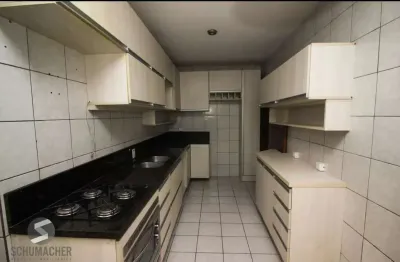 Casa sobrado semi mobiliada com 3 dormitórios no bairro jardim floresta