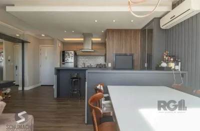 Apto 3 dormitórios, transformado em 2 com suíte e closet enorme, 2 vagas de garagem no jardim botânico