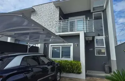 Excelente casa alto padrão, mobiliada no bairro igara em canoas.