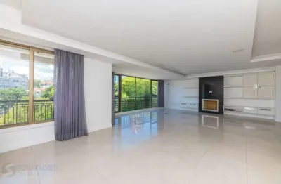 Com 169m² privativos, 03 suítes, 2 vagas na rua marques o pombal- moinhos de vento