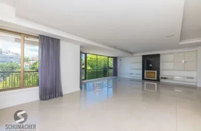 Com 169m² privativos, 03 suítes, 2 vagas na rua marques o pombal- moinhos de vento