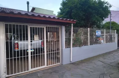 Casa com 3 quartos à venda na Rua Doutor Mário Totta, 2575, Camaquã, Porto Alegre