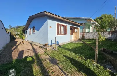 Casa para venda - 79.22m² 2 dormitórios, + casa de 1 dormitório nos fundos, piscina e quiosque com churrasqueira - espirito santo