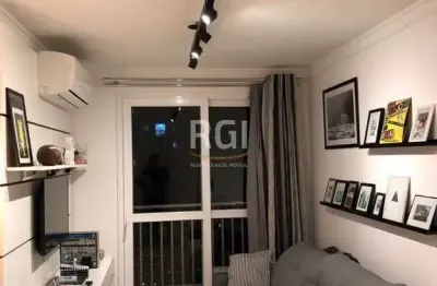 Apartamento com 2 quartos à venda na Rua Doutor Carlos Renato R. Fonseca, 272, Jardim Itu Sabará, Porto Alegre