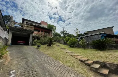 Casa à venda em belém novo – vista deslumbrante para o guaíba!