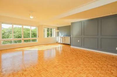 Apartamento com 2 quartos à venda na Rua João Caetano, 493, Três Figueiras, Porto Alegre