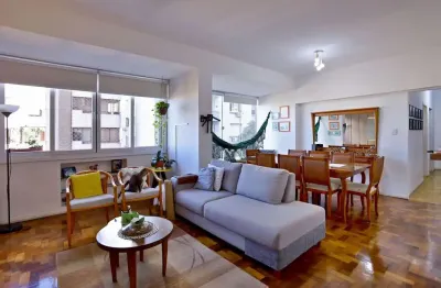 Apartamento com 3 quartos à venda na Avenida Independência, 819, Independência, Porto Alegre