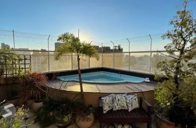 Cobertura duplex com piscina privativa, lareira e vista exclusiva