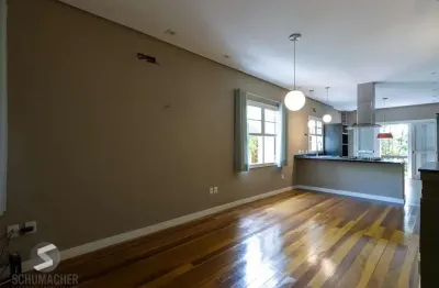 Bela casa térrea, 2 dormitórios e 1 suite - parte alta do bairro espirito santos